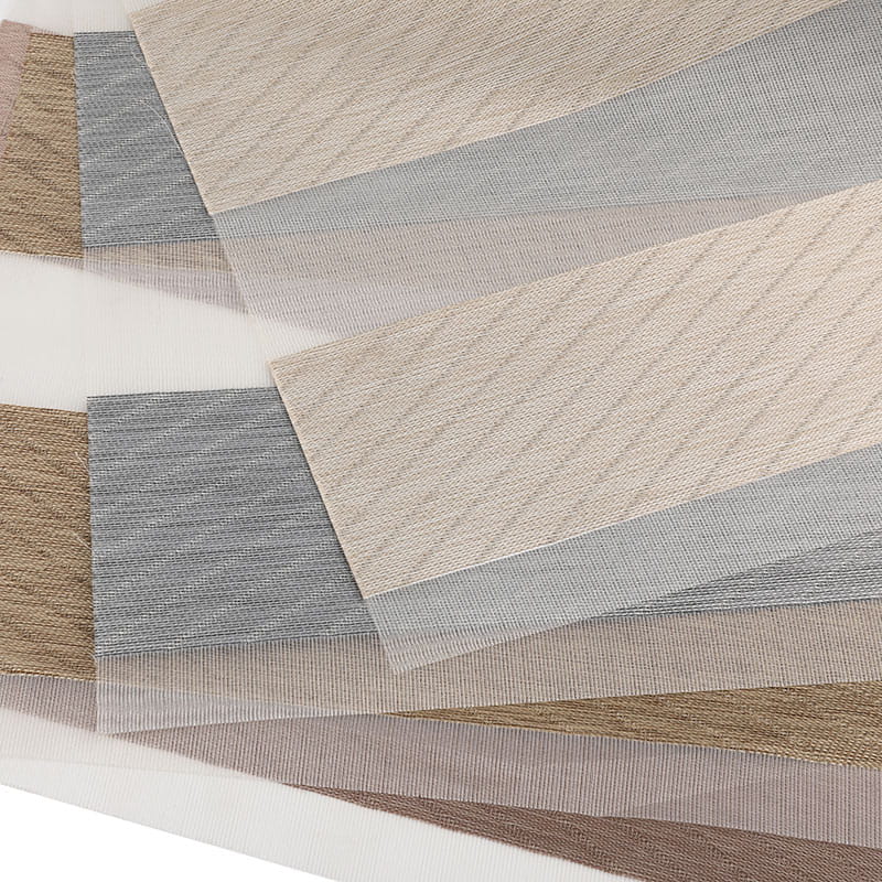 GD23 Doppelt isolierter, verstellbarer halbverdunkelnder Zebra-Rollostoff